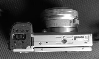 Sony A6000 + SELP 1650 - 4