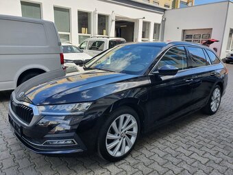 Škoda Octavia 4 iV Combi Style 1.4TSI 150kW 54tkm Virtual Qi - 4