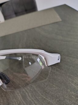 Prodám fotochromatické brýle UVEX Sportstyle 104 VARIO - 4