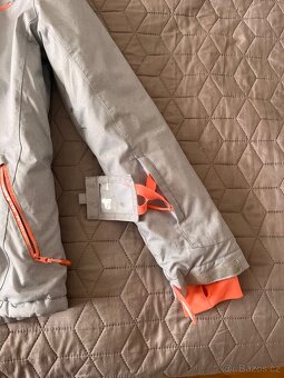 Damská/dívčí zimní bunda - 4