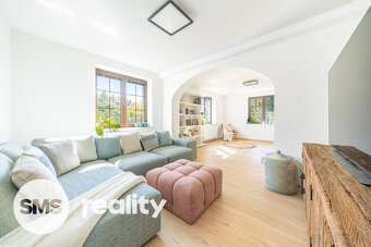 RD 4+1, 225 m2 (včetně garáže a terasy), pozemek 1061 - 4