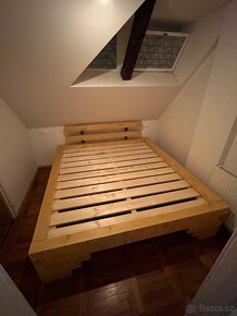 Postel z masivu na zakázku - 4