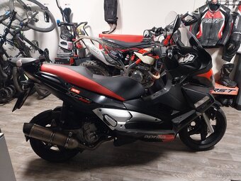 Aprilia sr max 300 - 4