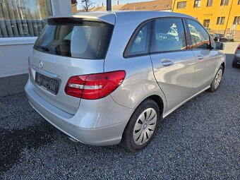 Mercedes-Benz Třídy B B 220CDI Automat 125kw - 4