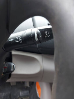 Mitsubishi L200 2,5DID 100kw kód motora: 4D56 - 4