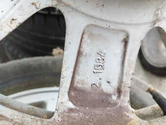 NISSAN ELEKTRONY 16x 7J - 4