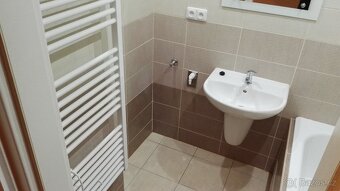 Prodej bytu 3+1,Riegerova ulice, Cheb - 4