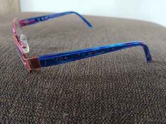 Daruji dívčí dioptrické brýle - 4