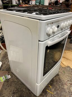 Kombinovaný sporák Mora Profi line A2479 - 4