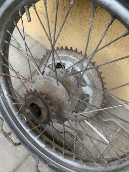 Babetta 210-Zadní kolo s brzdou - 4