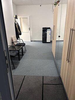 Pronájem kancelářského celku 166 m2 v centru města - 4