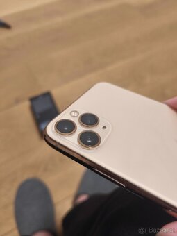 iPhone 11 Pro Max 256 GB gold - 4