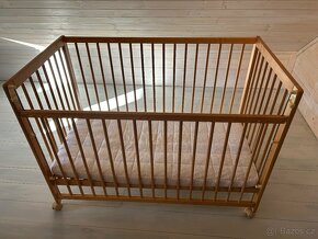 Drevena postýlka ve skvelem stavu - 4