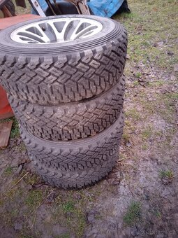 Disky s pneu Nissan patrol - 4