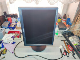 Profesionální grafický monitor Samsung XL20 - 4