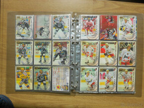 Hokejové kartičky 184 kusů - 4