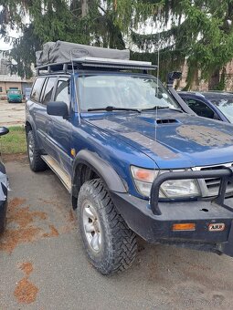 Prodám nissan patrol 61 - 4