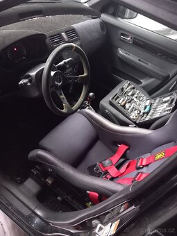 Suzuki Swift - 4