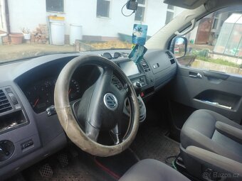 VW Caravelle T 5 - 4