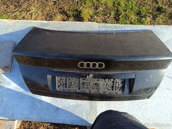 Páté dveře Audi A4 b5 sedan - 4
