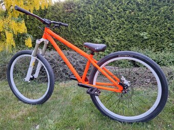 Dirtové kolo Commencal Absolut - 4