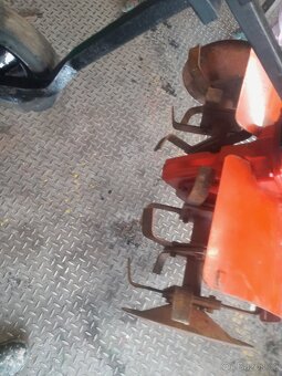 Rotavátor vari pro 4taktní i 2taktní motor. - 4