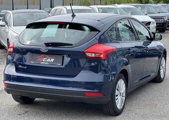 Ford Focus 1.6i KLIMA KOUPENO V ČR 1.MAJ. manuál 77 kw - 4