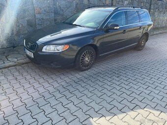 Volvo V70 2010 XENONY KŮŽE NAVIGACE - 4