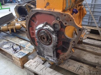 Blok motoru - 4
