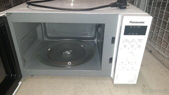 Panasonic NN-GD351 W - 4