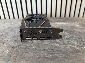 GIGABYTE GTX 1070 WINDFORCE OC 8GB - 4