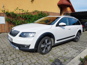 Škoda Octavia Scout 135kw DSG 4x4 Webasto - bez investic - 4