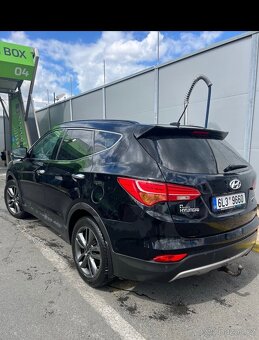 Hyundai Santa Fe - 4