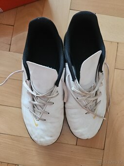 Prodám turfy Nike Phantom GX II vel.39 - 4