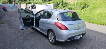 Peugeot 308 - 4