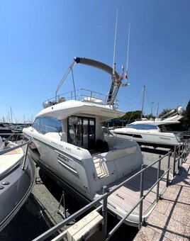 Prestige Yachts 420 Fly - 4