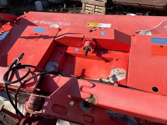 Čelní rotační sekačka Kuhn GMD 802F - 4