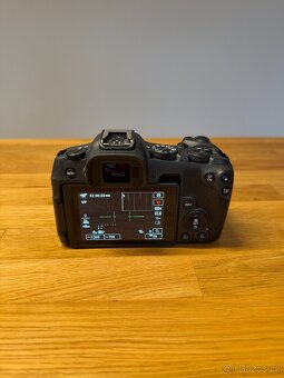 Canon EOS R8 tělo + 3x LP-E17 (Datart 23.8.2025) - 4