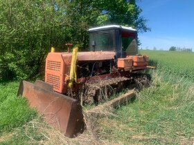 Dozer, pásový traktor DT75 - 4