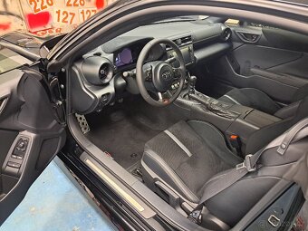 Toyota GR86 - manual, executive, dph. - 4