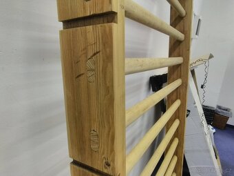 Prodám tělocvičné žebřiny - 4