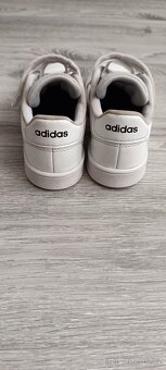 Dětské boty Adidas vel.32 - 4