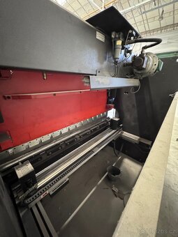 Ohraňovací lis AMADA HFBO 220-30 - 4
