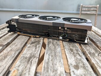 MSI GeForce RTX 4080 SUPRIM X 16G - 4