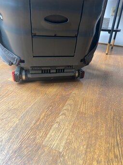 Autosedačka isofix 13-36kg - 4
