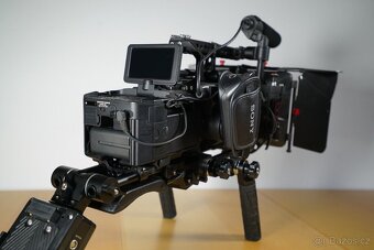 Sony NEX FS700RH, Camtree Cage, Follow Focus - 4