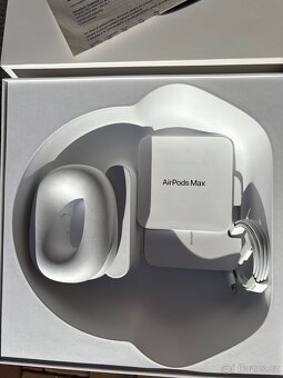 Sluchátka AirPods Max černé - 4