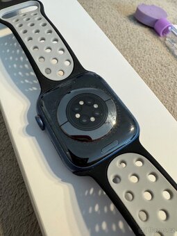 Hodinky Apple Watch 7 - 4