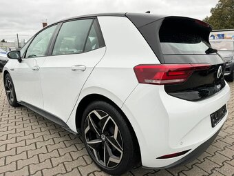 Volkswagen ID.4 Pro S 150kw/dojezd 450km/LED/senzory/4místné - 4
