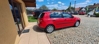 Volkswagen Golf 1.4i 55kW COMFOTLINE - 4